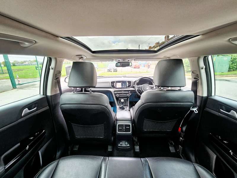 2017 KIA SPORTAGE 2017 KIA SPORTAGE