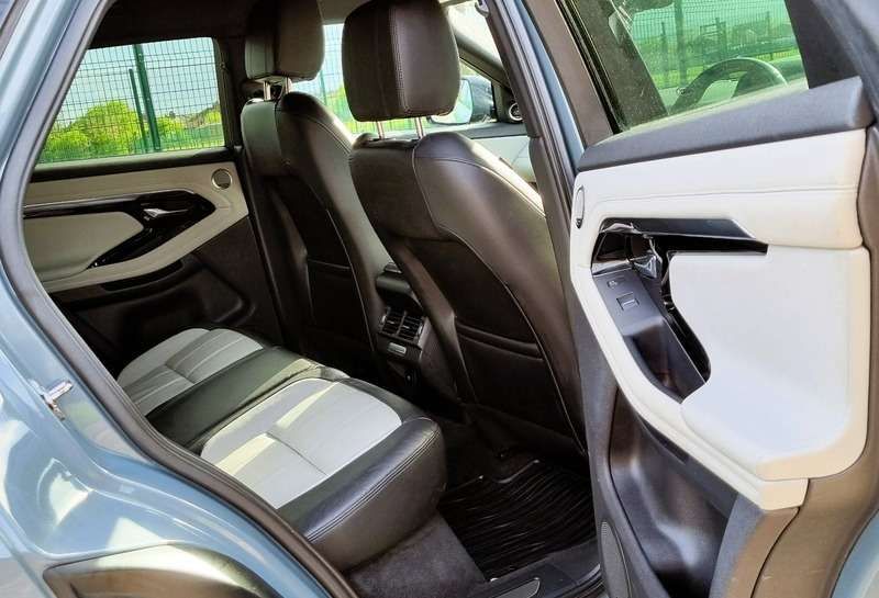 2019 LAND ROVER RANGE ROVER EVOQUE 2019 LAND ROVER RANGE ROVER EVOQUE