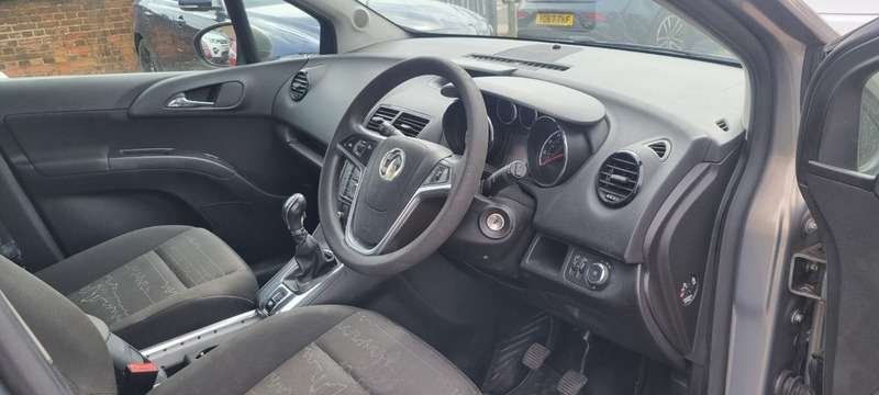 A 2011 VAUXHALL MERIVA EXCLUSIV CDTI A 2011 VAUXHALL MERIVA EXCLUSIV CDTI