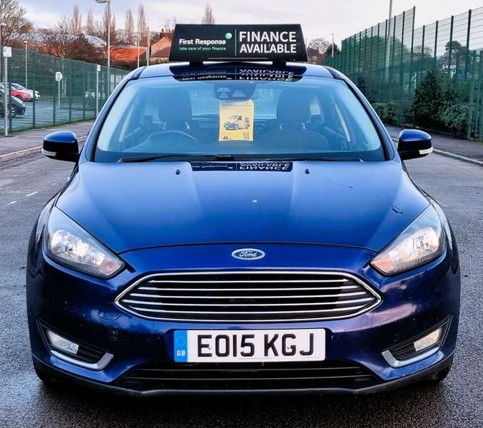 A 2015 FORD FOCUS TITANIUM A 2015 FORD FOCUS TITANIUM