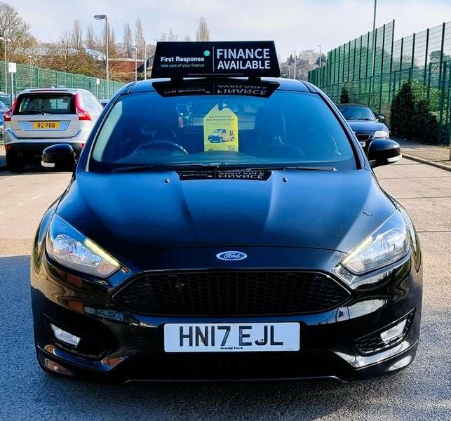 A 2017 FORD FOCUS ST-LINE TDCI A 2017 FORD FOCUS ST-LINE TDCI