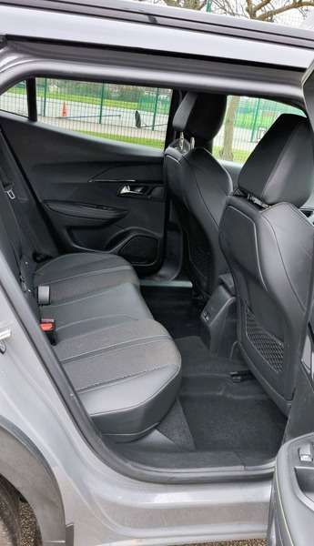 2024 PEUGEOT 2008 2024 PEUGEOT 2008