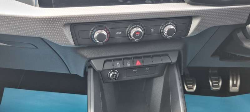 2025 AUDI A1 2025 AUDI A1