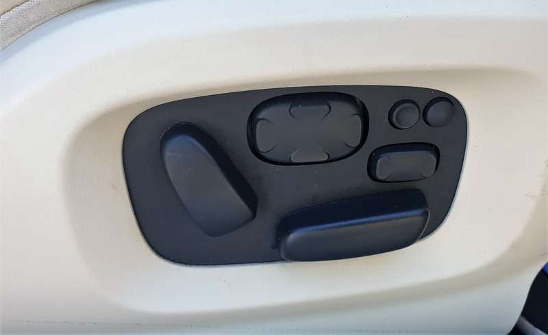 2014 JAGUAR XF 2014 JAGUAR XF