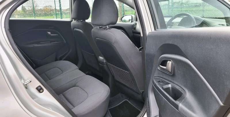 2011 KIA RIO 2011 KIA RIO