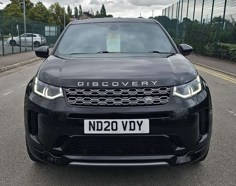 A 2020 LAND ROVER DISCOVERY SPORT R-DYNAMIC SE A 2020 LAND ROVER DISCOVERY SPORT R-DYNAMIC SE