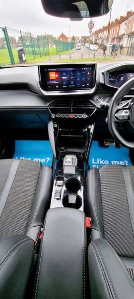 2024 PEUGEOT 2008 2024 PEUGEOT 2008