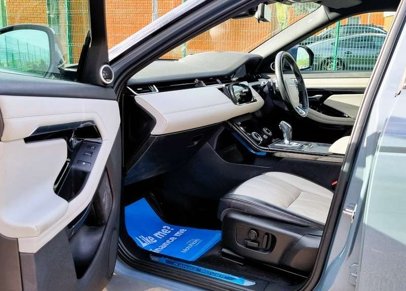 2019 LAND ROVER RANGE ROVER EVOQUE 2019 LAND ROVER RANGE ROVER EVOQUE