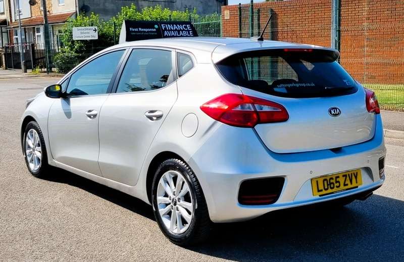 2015 KIA CEED 2015 KIA CEED