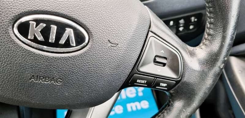 2011 KIA RIO 2011 KIA RIO