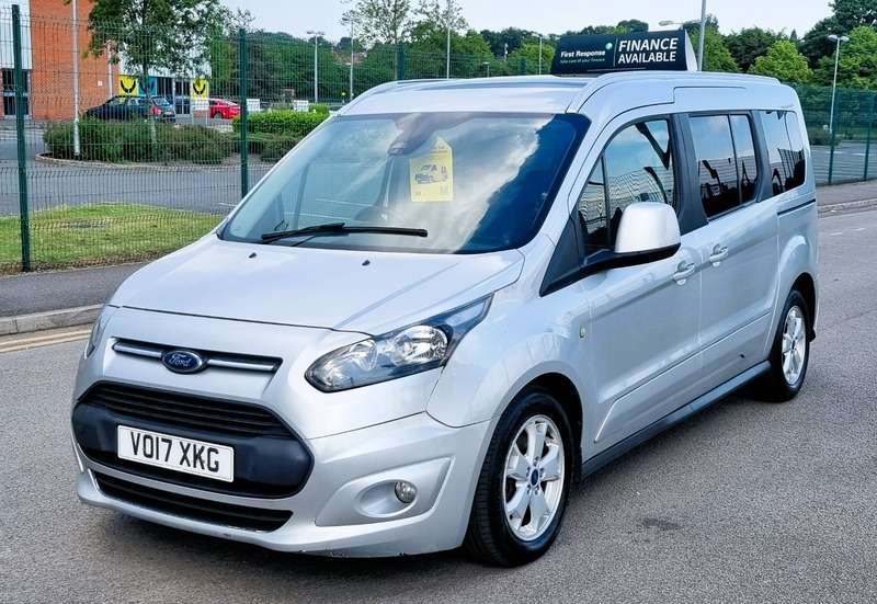 A 2017 FORD TOURNEO CONNECT GRAND TITANIUM TDCI A 2017 FORD TOURNEO CONNECT GRAND TITANIUM TDCI