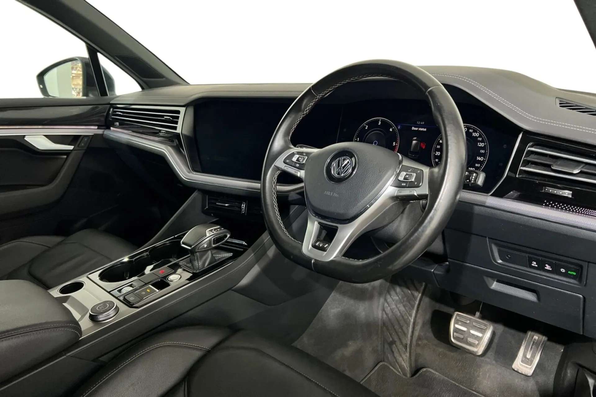 2020 VOLKSWAGEN TOUAREG 2020 VOLKSWAGEN TOUAREG