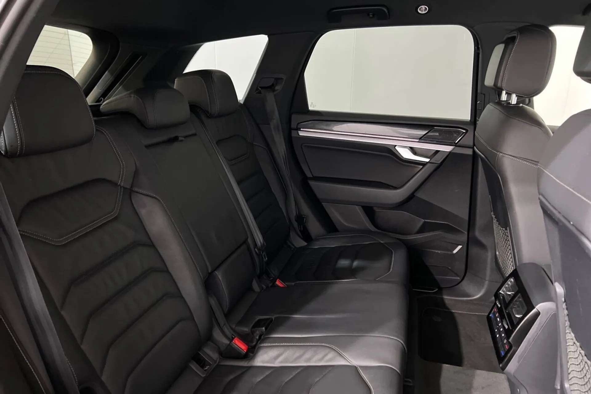 2020 VOLKSWAGEN TOUAREG 2020 VOLKSWAGEN TOUAREG