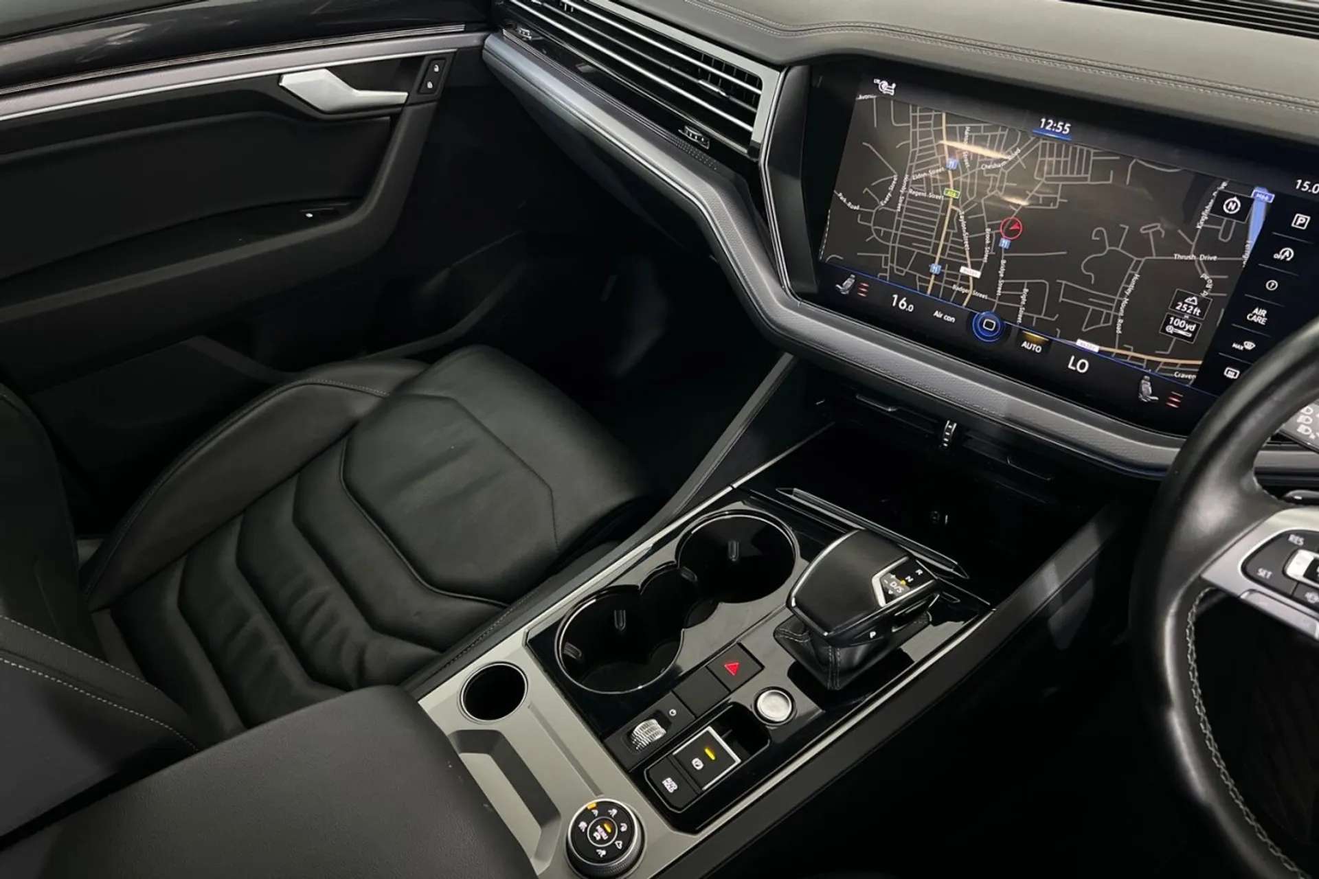 2020 VOLKSWAGEN TOUAREG 2020 VOLKSWAGEN TOUAREG