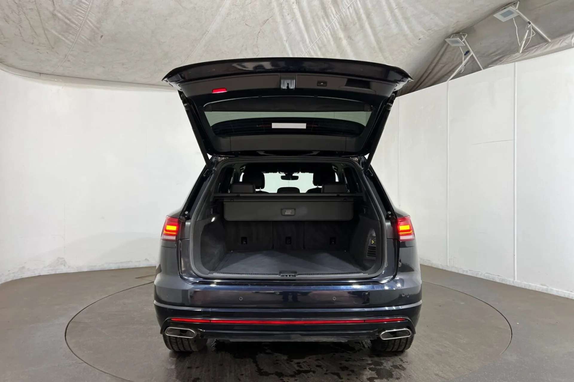 2020 VOLKSWAGEN TOUAREG 2020 VOLKSWAGEN TOUAREG