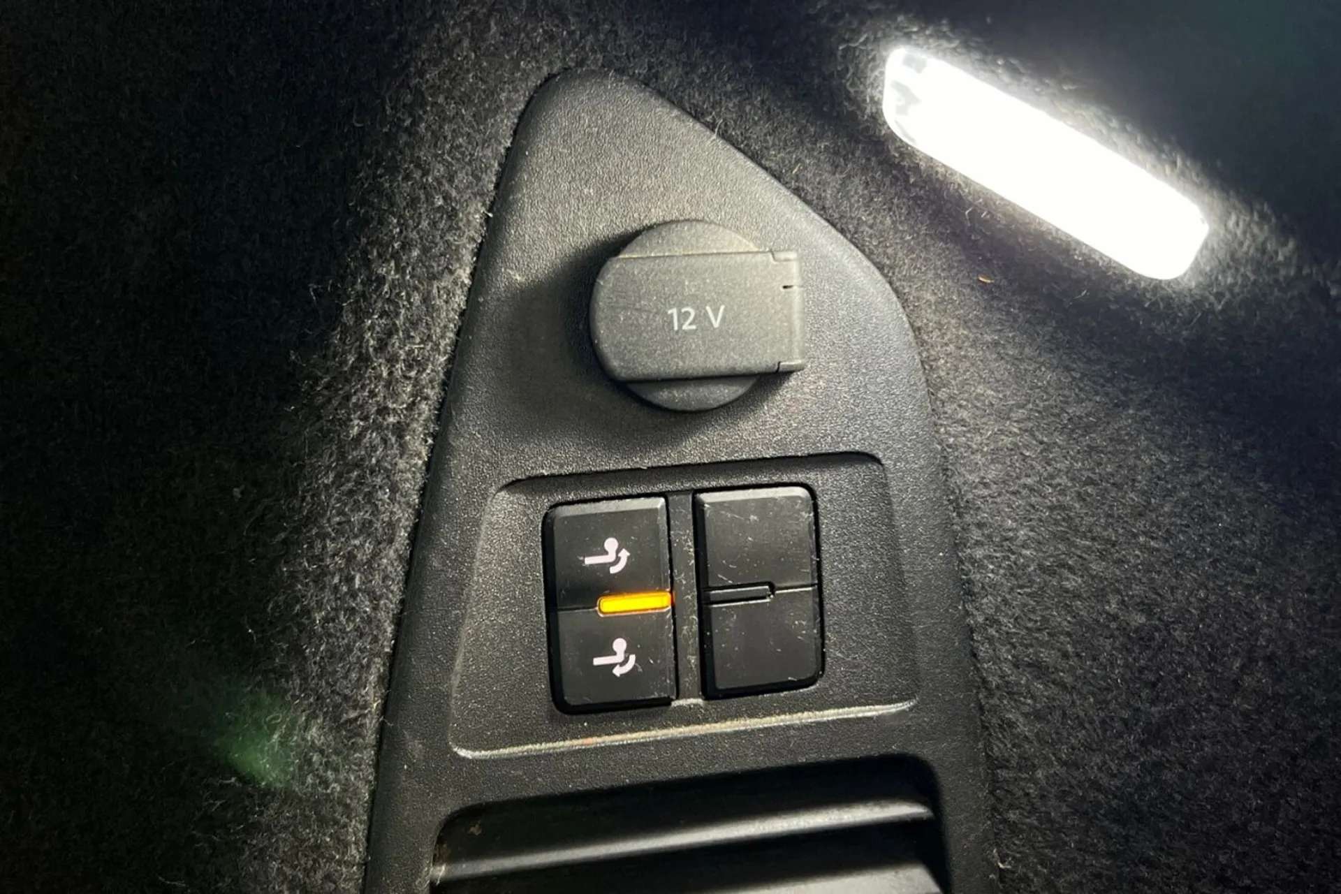 2020 VOLKSWAGEN TOUAREG 2020 VOLKSWAGEN TOUAREG