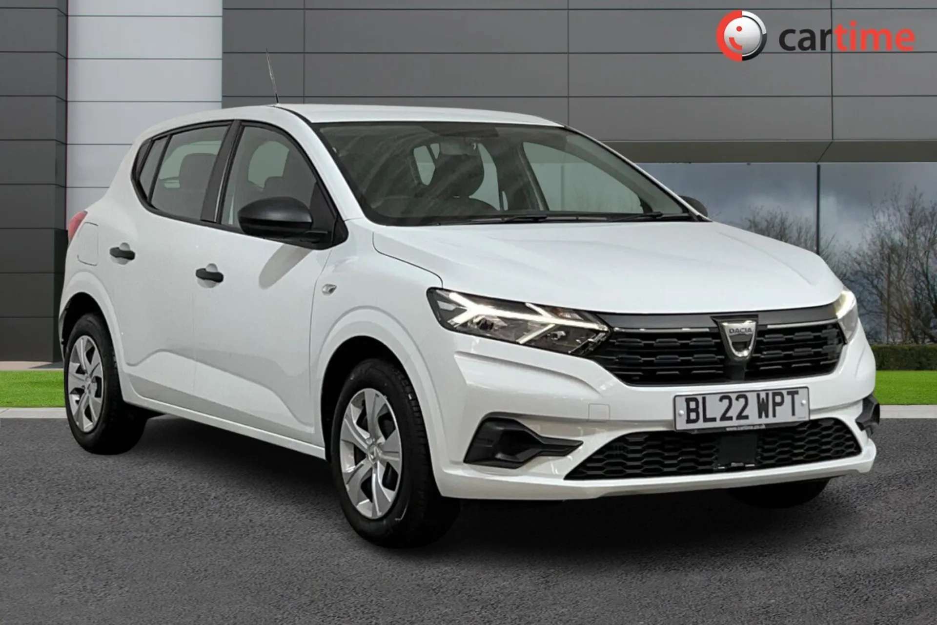 A 2022 DACIA SANDERO 1.0 ESSENTIAL TCE 5d 90 BHP Docking Station, LED Daytime Lights, Tinted Windows, USB Connection, Glacier White Glacier White, 15-Inch Wheels A 2022 DACIA SANDERO 1.0 ESSENTIAL TCE 5d 90 BHP Docking Station, LED Daytime Lights, Tinted Windows, USB Connection, Glacier White Glacier White, 15-Inch Wheels