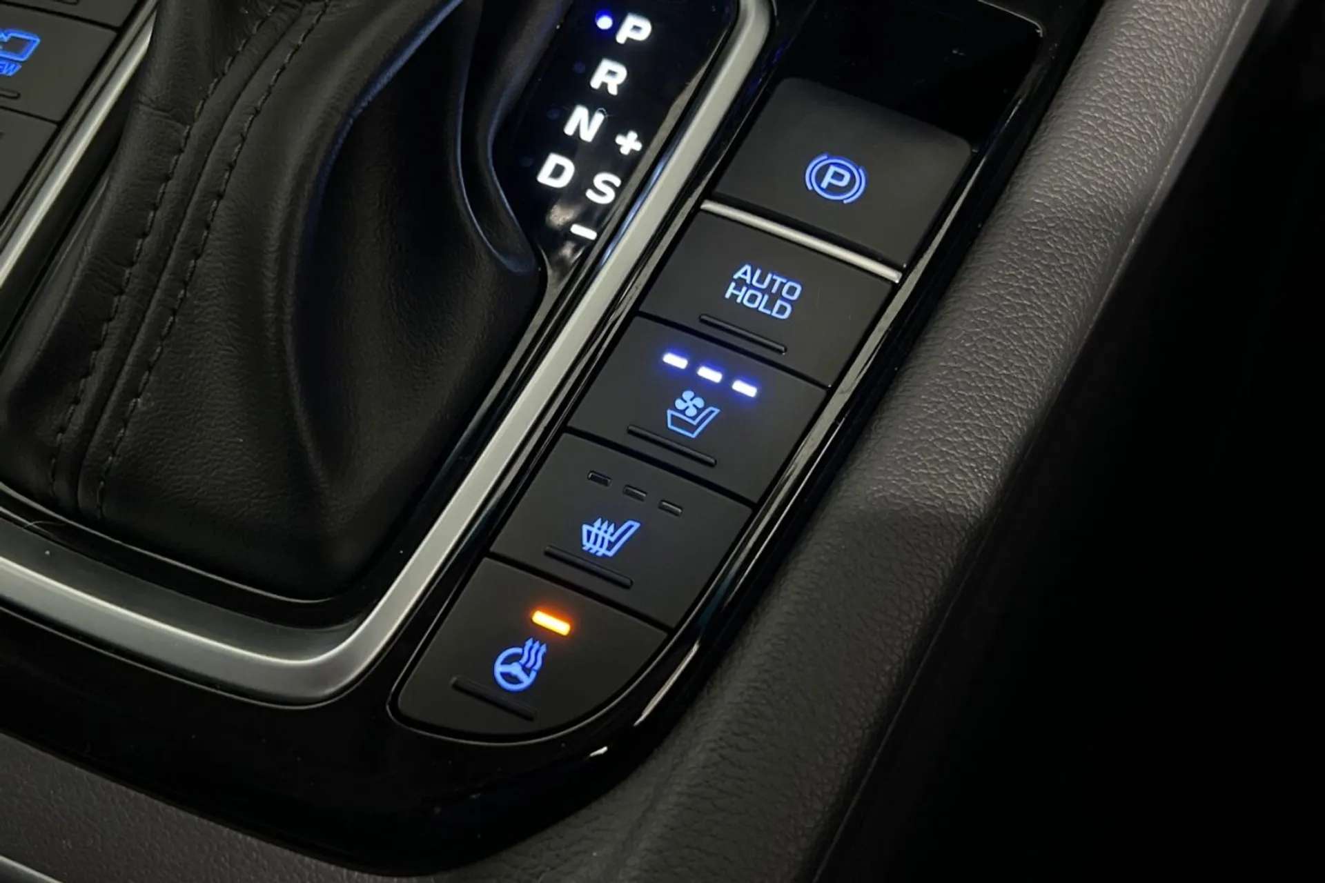 2021 HYUNDAI IONIQ 2021 HYUNDAI IONIQ