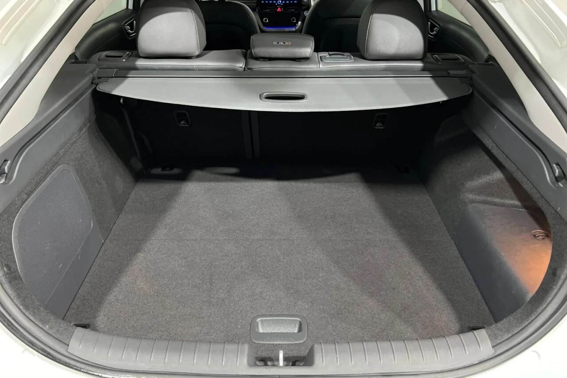 2021 HYUNDAI IONIQ 2021 HYUNDAI IONIQ