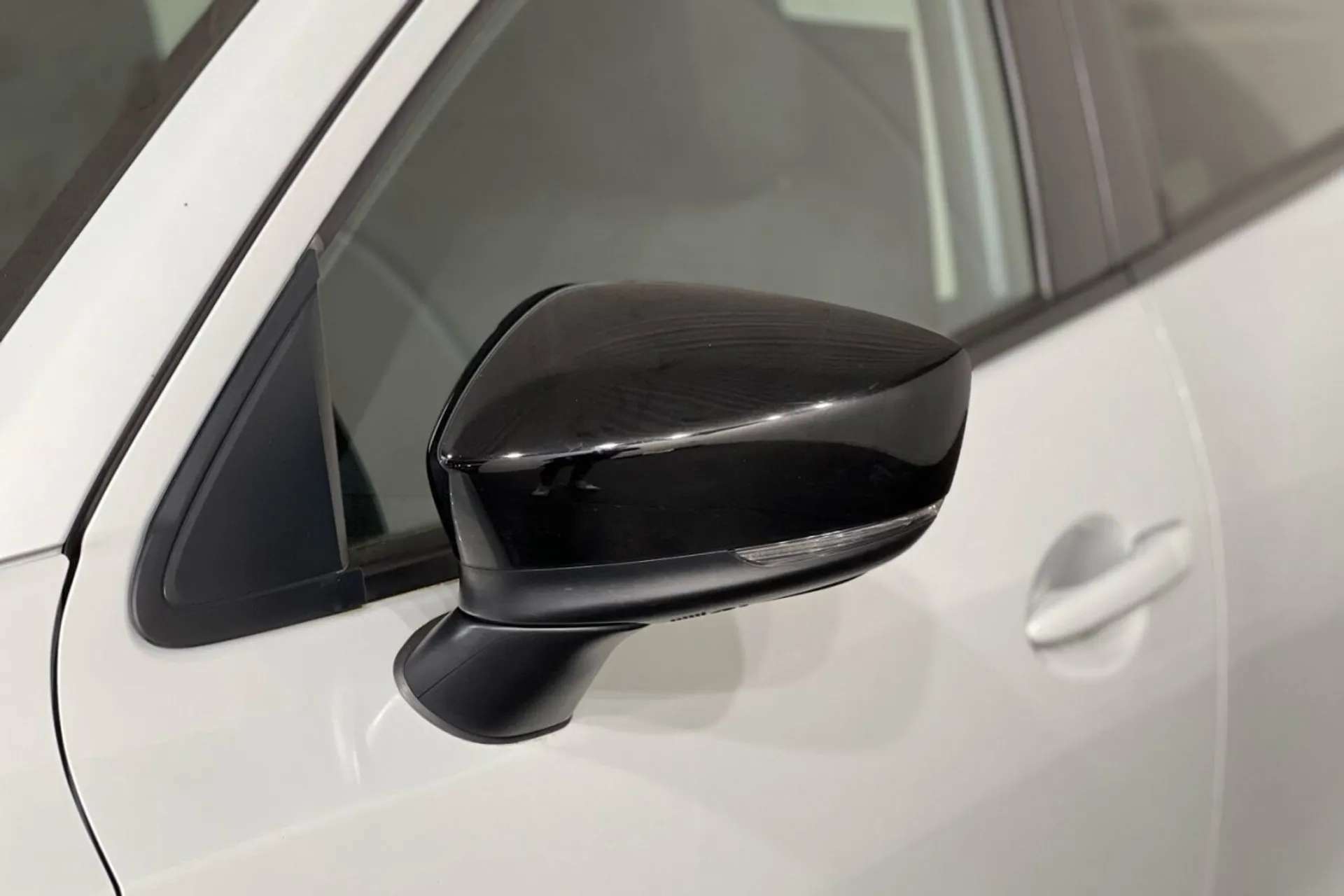 2018 MAZDA MAZDA2 2018 MAZDA MAZDA2