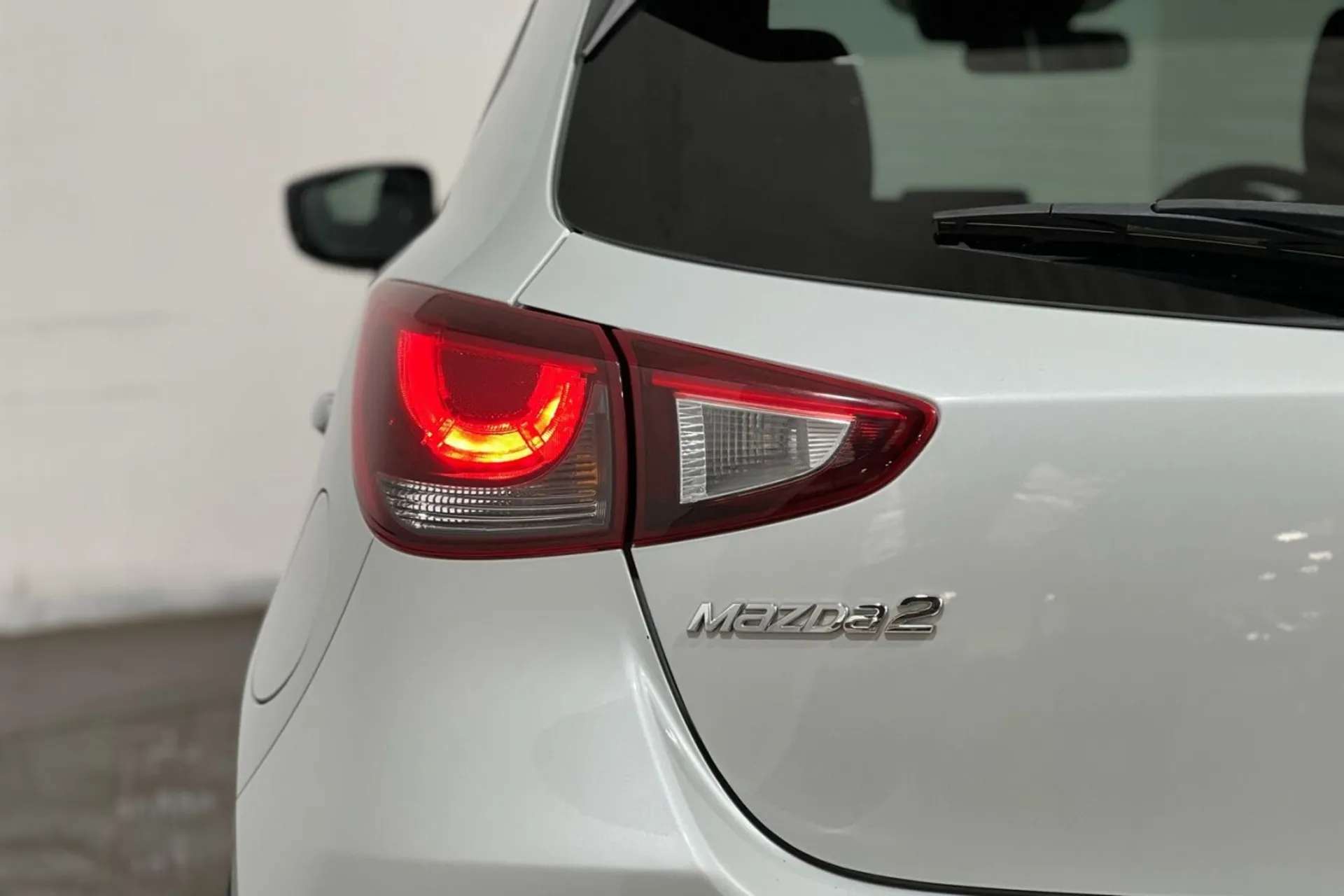 2018 MAZDA MAZDA2 2018 MAZDA MAZDA2
