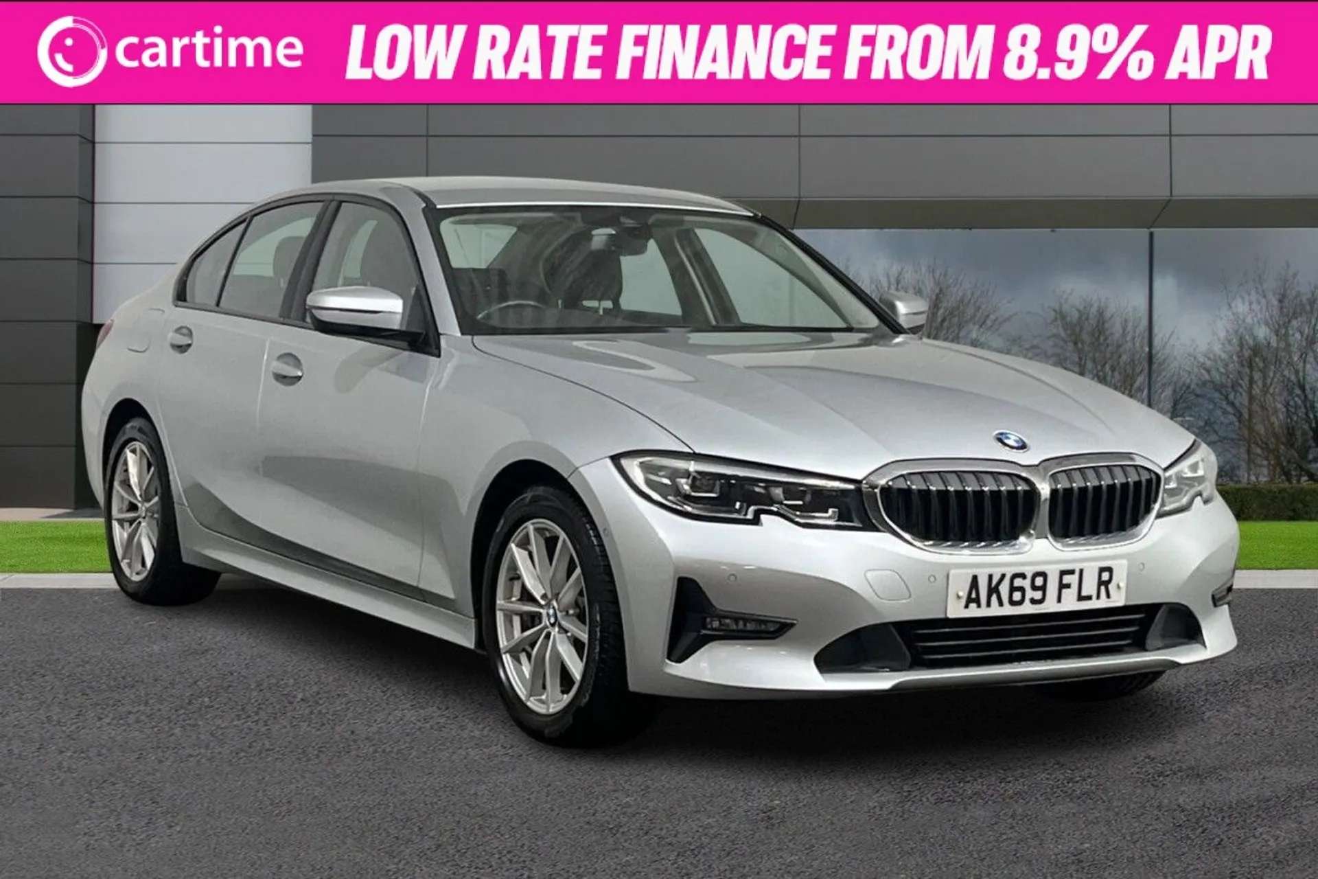 A 2019 BMW 3 SERIES 2.0 320D SE 4d 188 BHP Parking Assistant, Front/Rear Sensors, Satellite Navigation, Cruise Control, DAB Radio Glacier Silver, 17-Inch Alloys A 2019 BMW 3 SERIES 2.0 320D SE 4d 188 BHP Parking Assistant, Front/Rear Sensors, Satellite Navigation, Cruise Control, DAB Radio Glacier Silver, 17-Inch Alloys