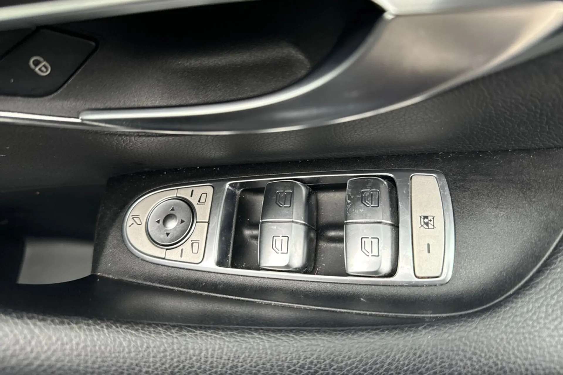 2019 MERCEDES-BENZ E-CLASS 2019 MERCEDES-BENZ E-CLASS