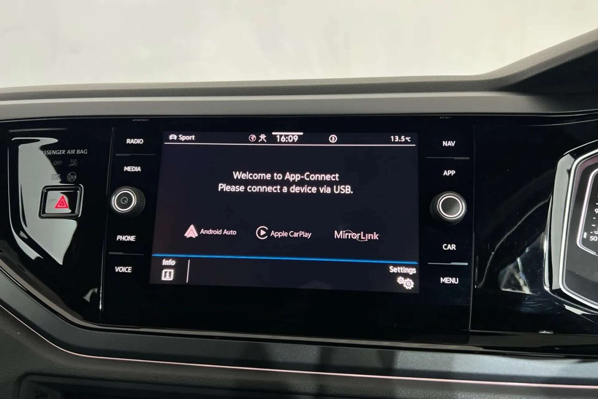 2022 VOLKSWAGEN TAIGO 2022 VOLKSWAGEN TAIGO