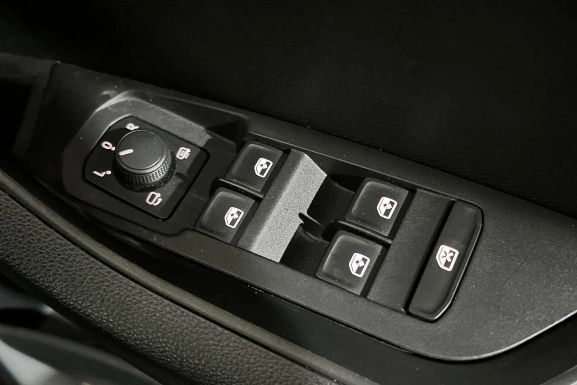 2020 SKODA KAROQ 2020 SKODA KAROQ