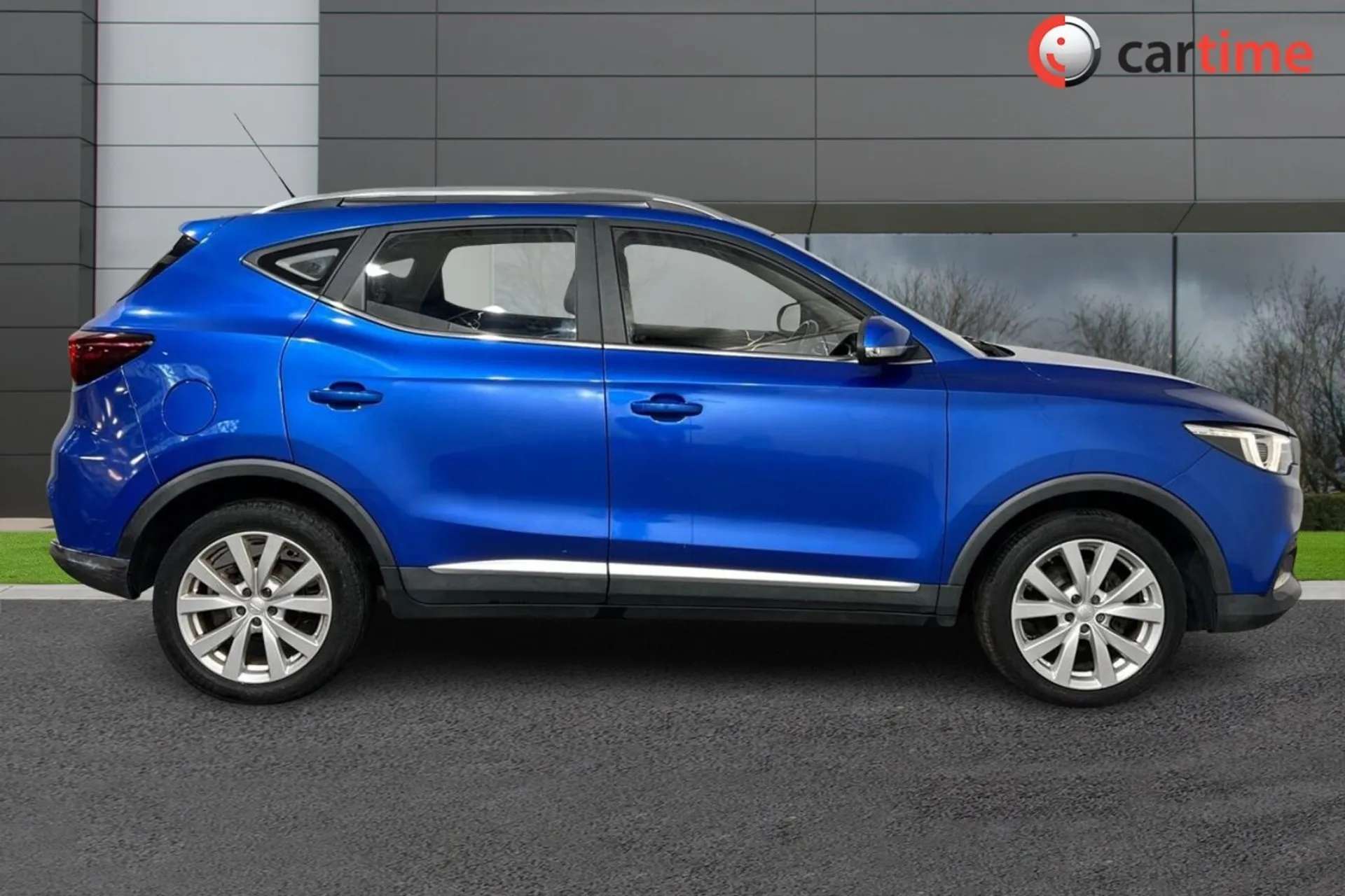 A 2020 MG MG ZS 1.5 EXCITE 5d 105 BHP Air Conditioning, Apple CarPlay, Rear Parking Sensors, DAB Radio, Cruise Control Laser Blue, 17-Inch Alloys A 2020 MG MG ZS 1.5 EXCITE 5d 105 BHP Air Conditioning, Apple CarPlay, Rear Parking Sensors, DAB Radio, Cruise Control Laser Blue, 17-Inch Alloys