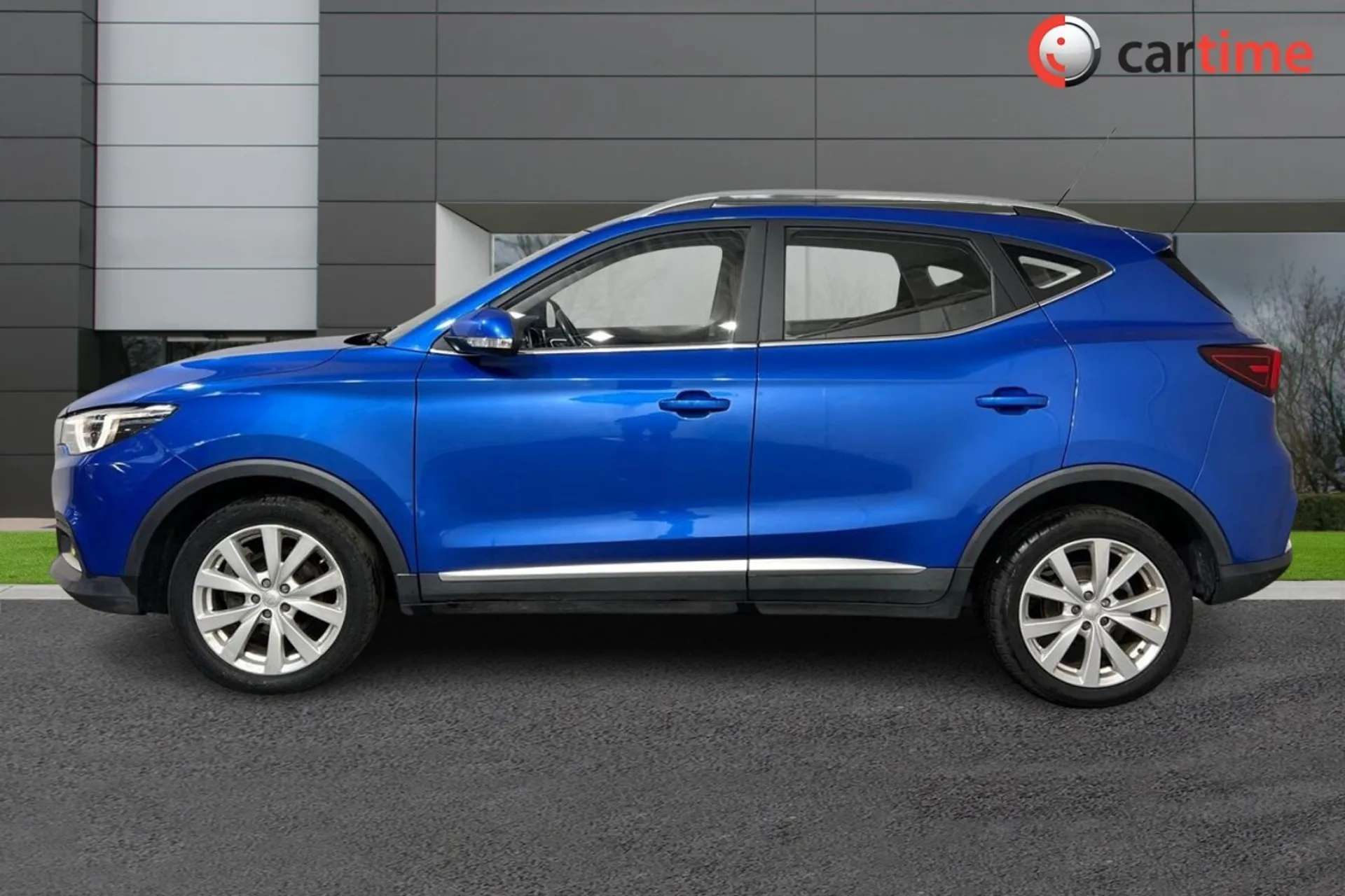 A 2020 MG MG ZS 1.5 EXCITE 5d 105 BHP Air Conditioning, Apple CarPlay, Rear Parking Sensors, DAB Radio, Cruise Control Laser Blue, 17-Inch Alloys A 2020 MG MG ZS 1.5 EXCITE 5d 105 BHP Air Conditioning, Apple CarPlay, Rear Parking Sensors, DAB Radio, Cruise Control Laser Blue, 17-Inch Alloys