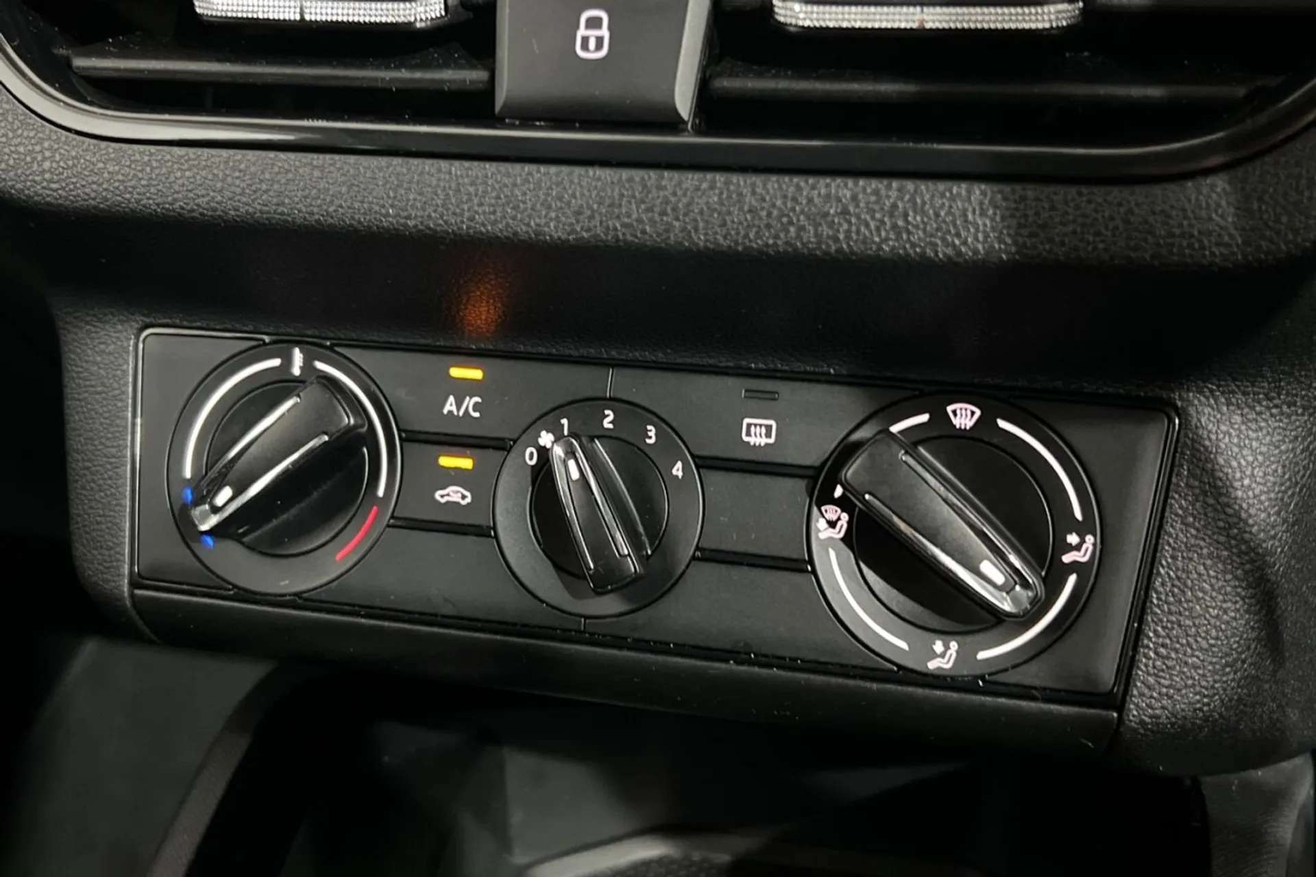 2023 SKODA KAMIQ 2023 SKODA KAMIQ