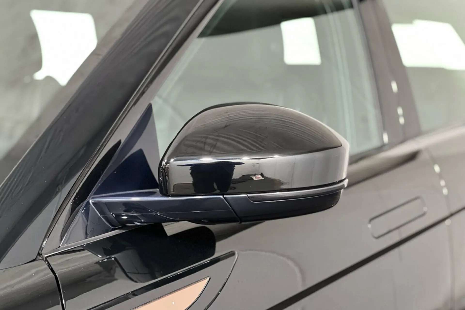 0 LAND ROVER RANGE ROVER EVOQUE 0 LAND ROVER RANGE ROVER EVOQUE