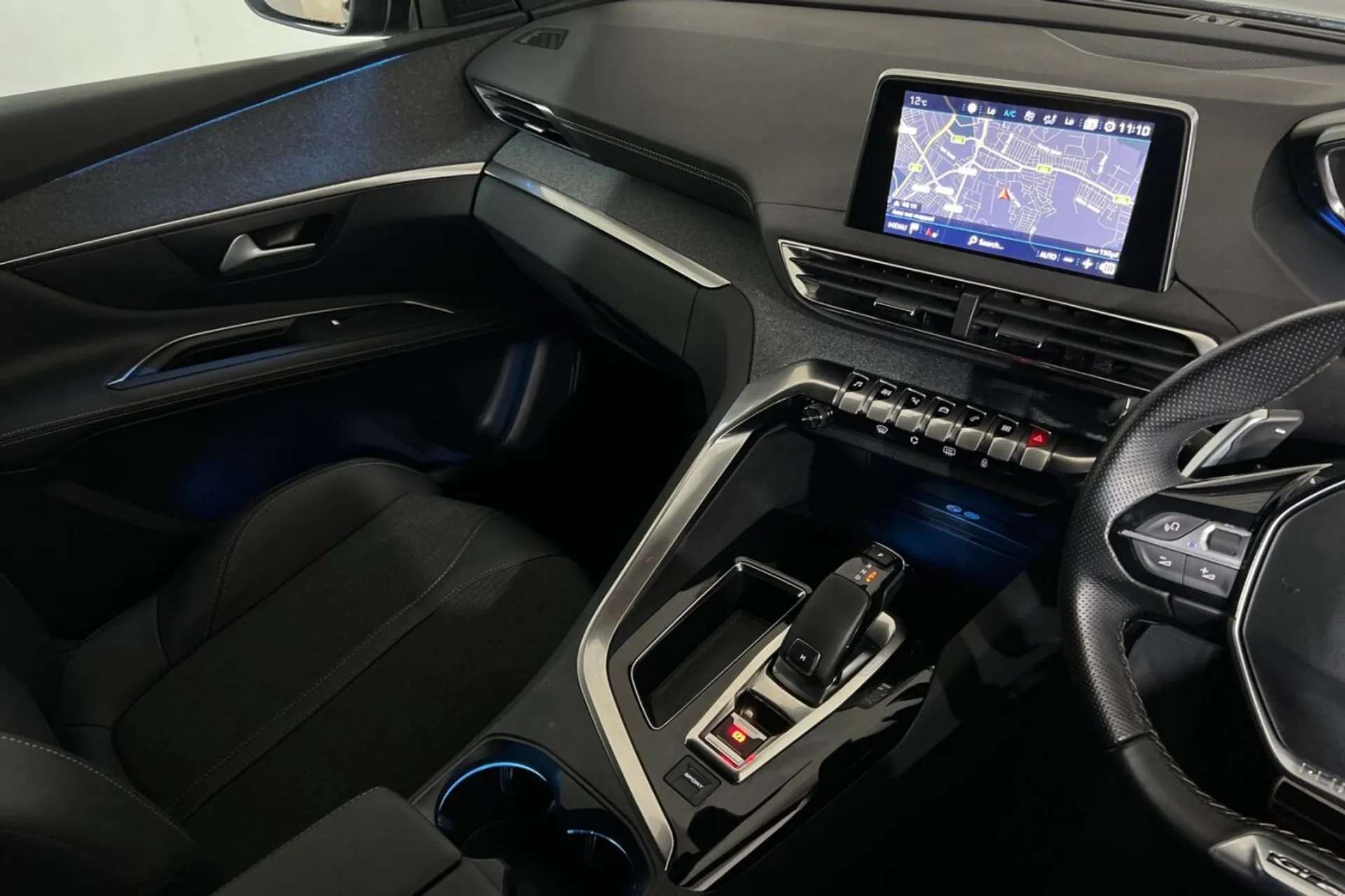 2020 PEUGEOT 3008 2020 PEUGEOT 3008