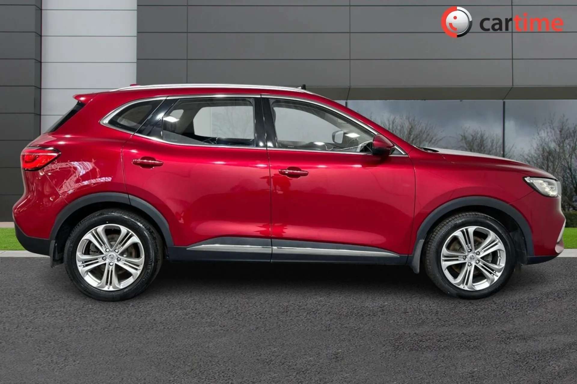 A 0 MG MG HS 1.5 EXCLUSIVE DCT 5d 160 BHP Rear View Camera, Heated Seats, Powered Tailgate, Blind Spot Monitoring, Android/Apple Farringdon Red, 18-Inch Alloys A 0 MG MG HS 1.5 EXCLUSIVE DCT 5d 160 BHP Rear View Camera, Heated Seats, Powered Tailgate, Blind Spot Monitoring, Android/Apple Farringdon Red, 18-Inch Alloys