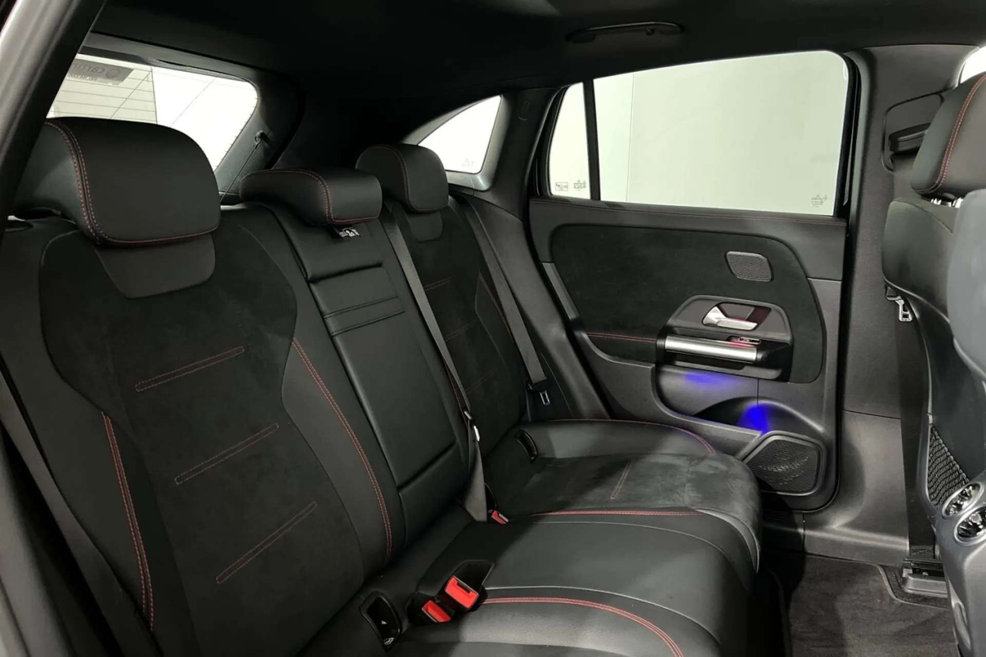 0 MERCEDES-BENZ EQA 0 MERCEDES-BENZ EQA