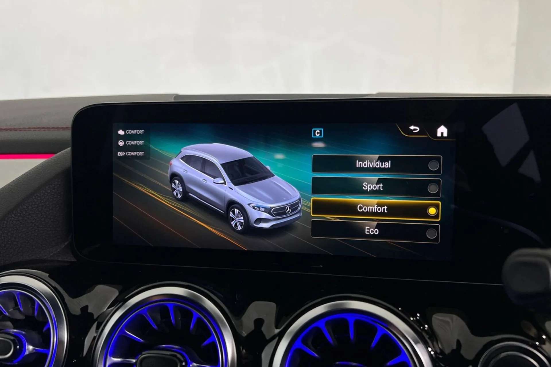 0 MERCEDES-BENZ EQA 0 MERCEDES-BENZ EQA