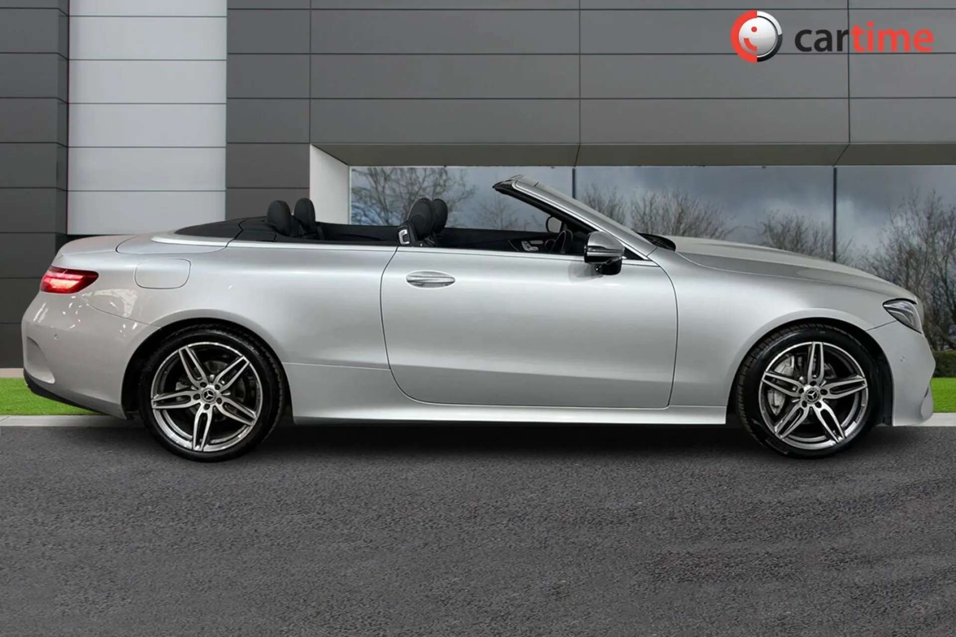 A 2020 MERCEDES-BENZ E-CLASS 2.0 E 220 D AMG LINE 2d 192 BHP Heated Seats, Airscarf Neck Heating, Reversing Camera, Satellite Navigation, Ambient Lighting Iridium Silver, 19-Inch A 2020 MERCEDES-BENZ E-CLASS 2.0 E 220 D AMG LINE 2d 192 BHP Heated Seats, Airscarf Neck Heating, Reversing Camera, Satellite Navigation, Ambient Lighting Iridium Silver, 19-Inch