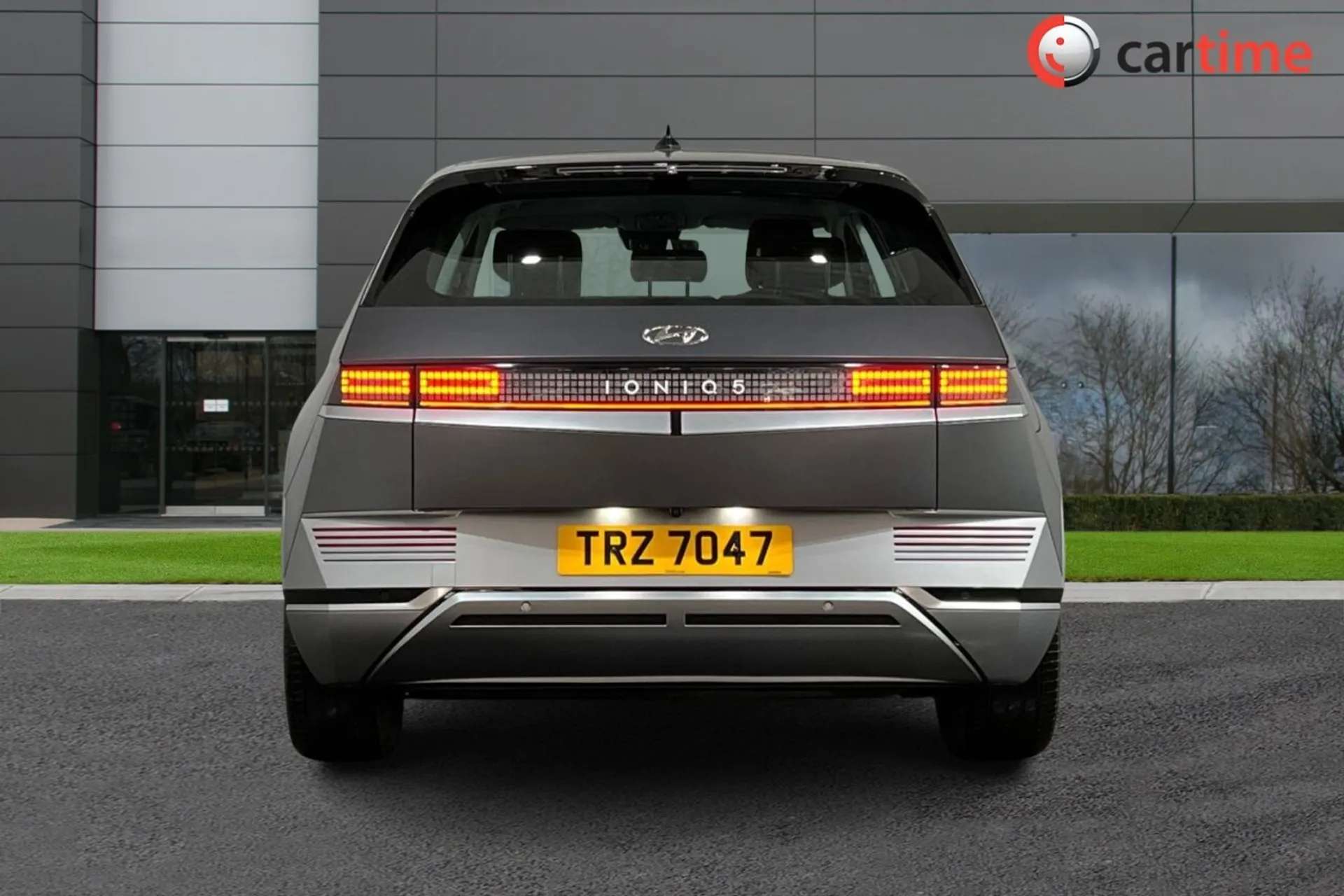 0 HYUNDAI IONIQ 5 0 HYUNDAI IONIQ 5