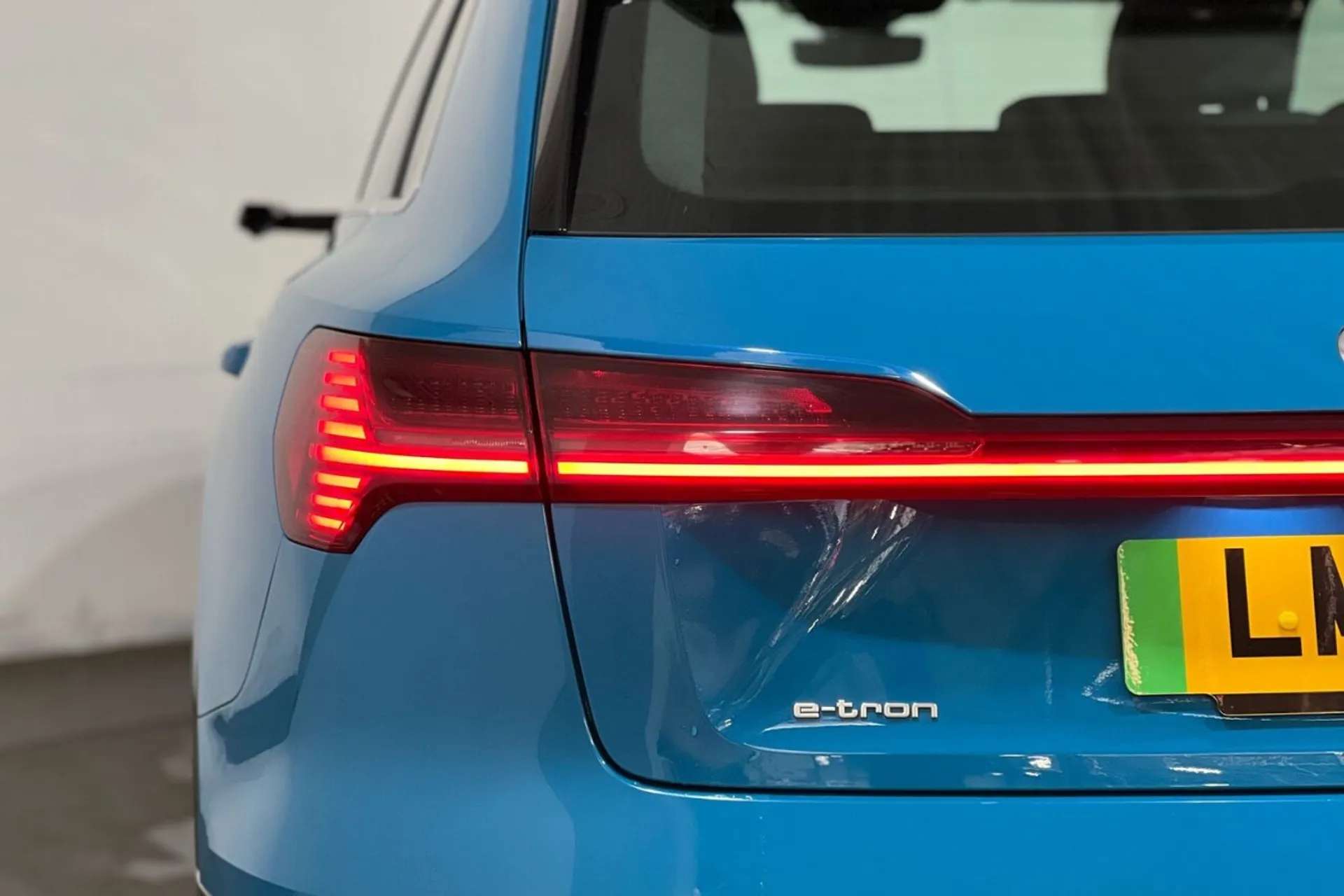 2019 AUDI E-TRON 2019 AUDI E-TRON