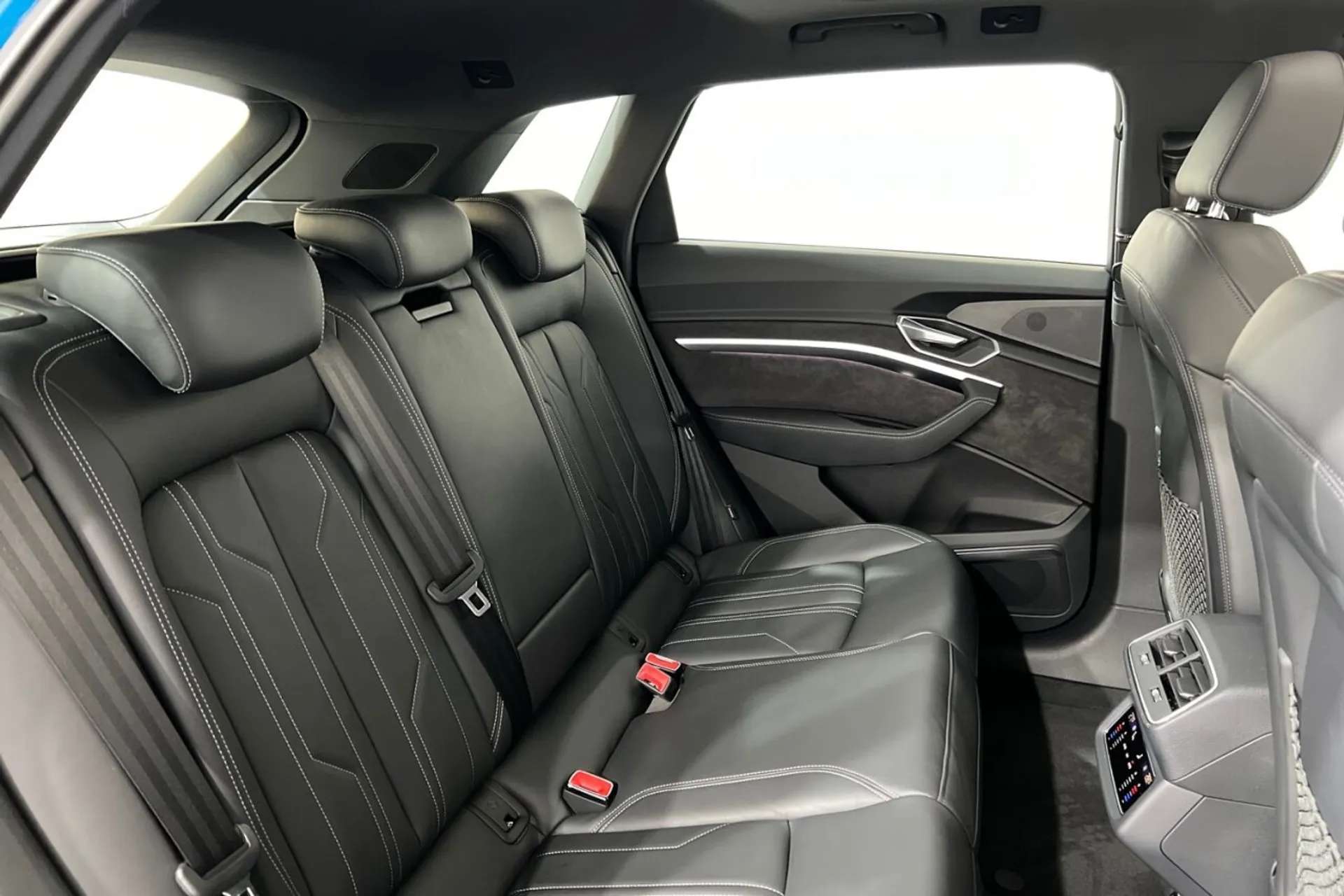 2019 AUDI E-TRON 2019 AUDI E-TRON