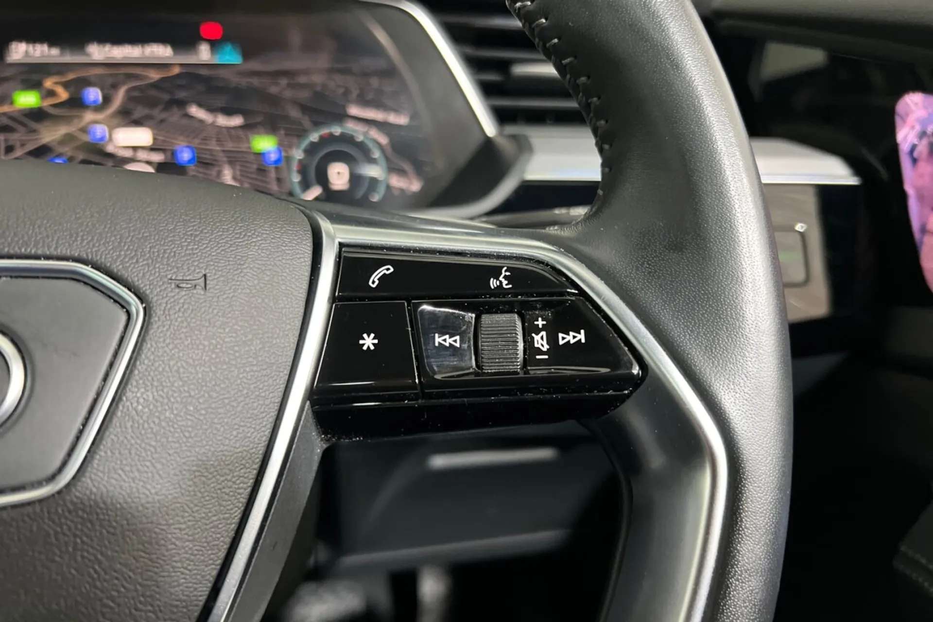 2019 AUDI E-TRON 2019 AUDI E-TRON