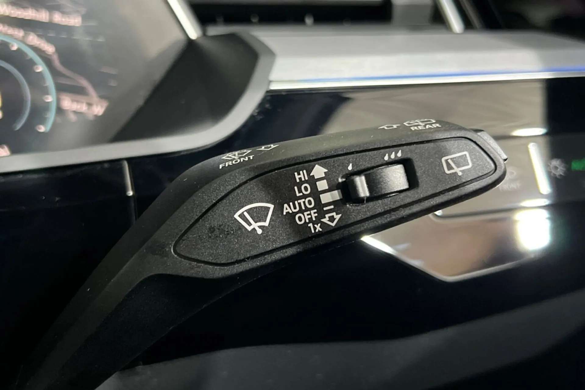 2019 AUDI E-TRON 2019 AUDI E-TRON