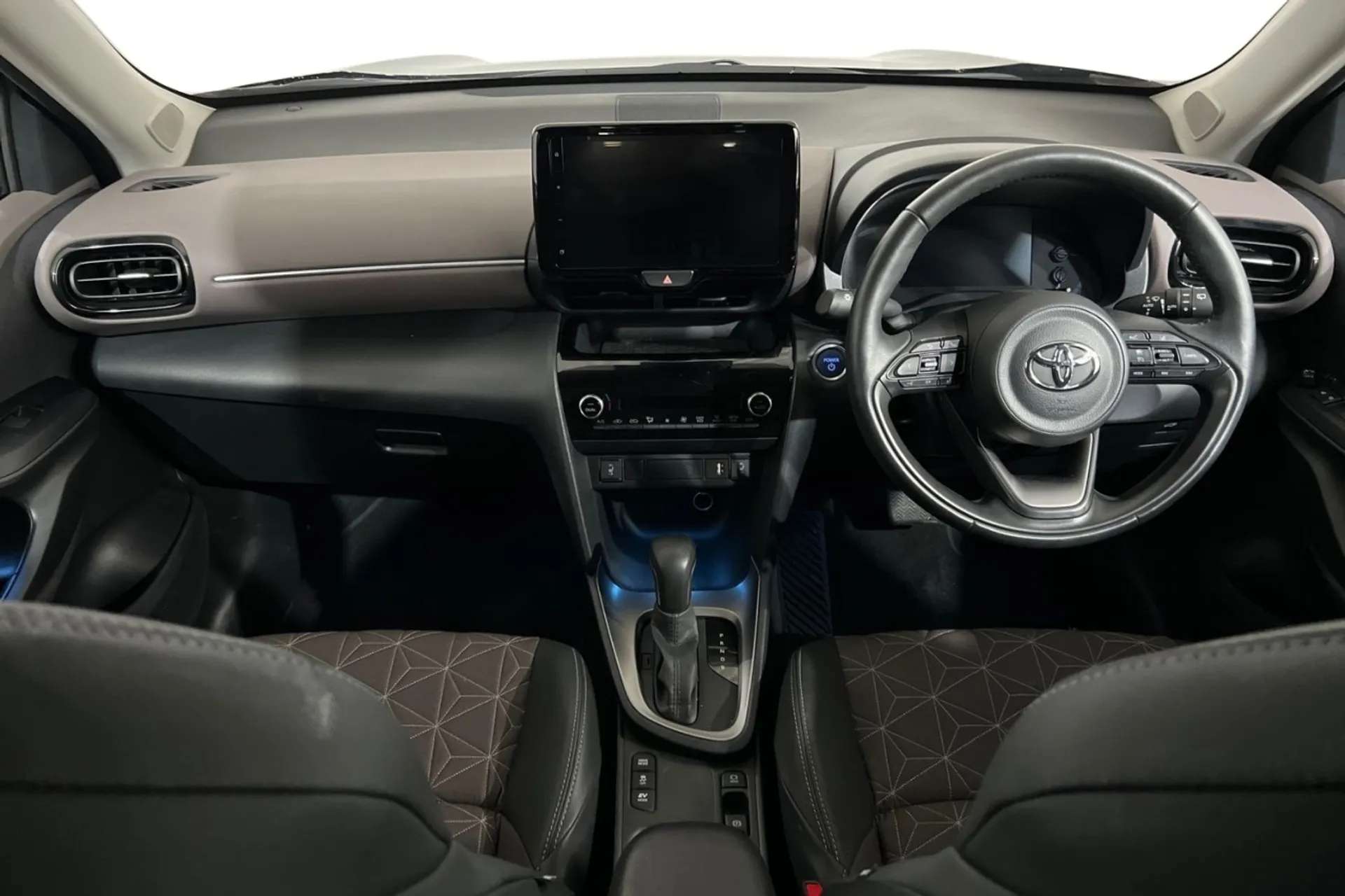 2023 TOYOTA YARIS CROSS 2023 TOYOTA YARIS CROSS