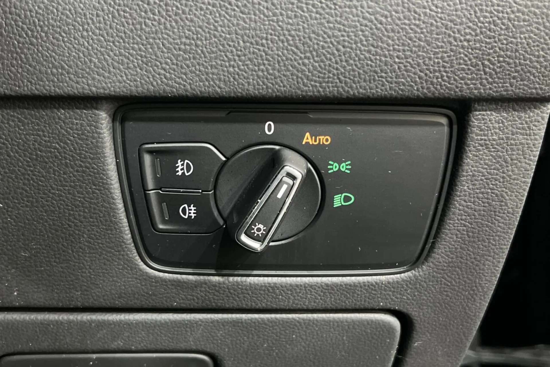 2019 VOLKSWAGEN PASSAT 2019 VOLKSWAGEN PASSAT