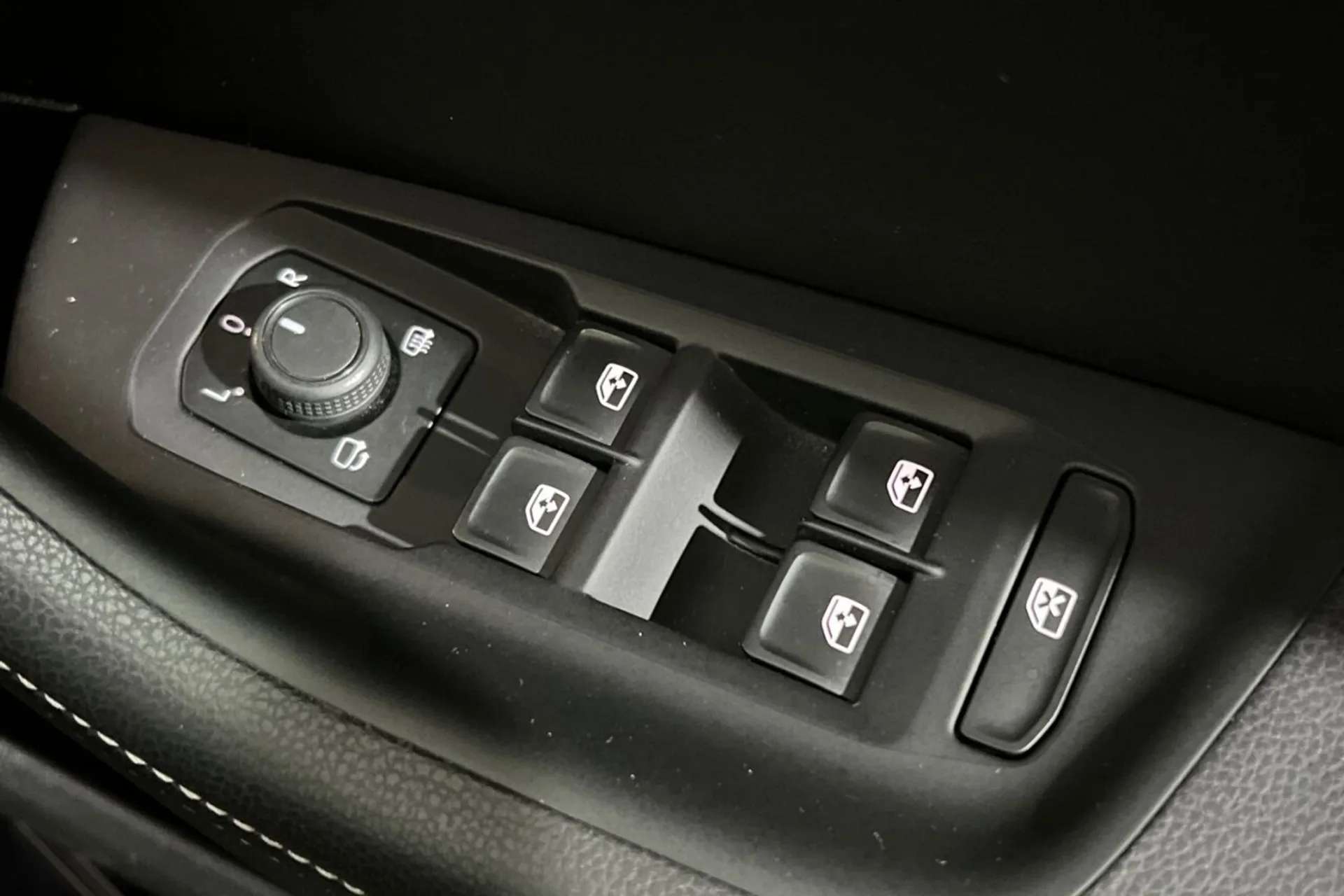 2019 VOLKSWAGEN PASSAT 2019 VOLKSWAGEN PASSAT