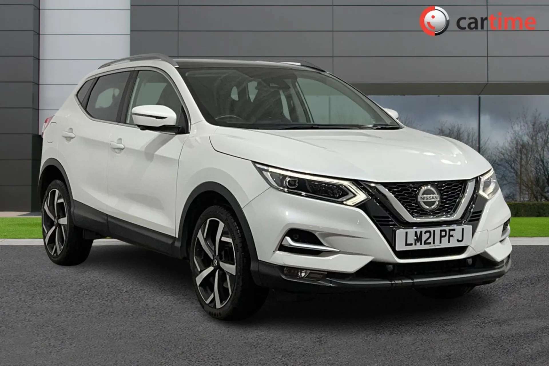 A 2021 NISSAN QASHQAI 1.3 DIG-T N-Motion SUV 5dr Petrol DCT Auto Euro 6 (s/s) (160 ps) Panoramic Roof, DAB Radio, Parking Sensors, Leather Seats, Privacy Glass Storm White, A 2021 NISSAN QASHQAI 1.3 DIG-T N-Motion SUV 5dr Petrol DCT Auto Euro 6 (s/s) (160 ps) Panoramic Roof, DAB Radio, Parking Sensors, Leather Seats, Privacy Glass Storm White,