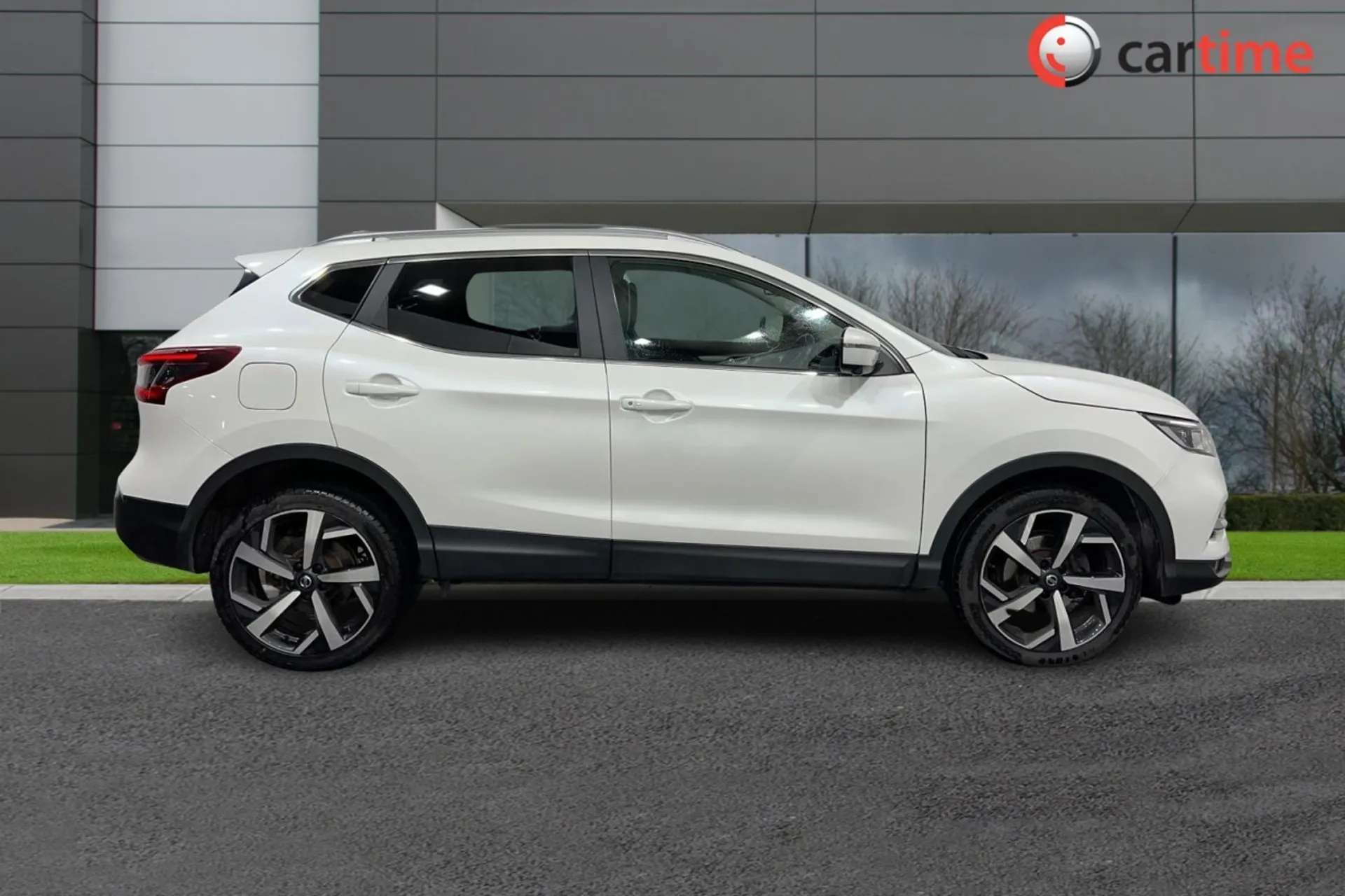A 2021 NISSAN QASHQAI 1.3 DIG-T N-Motion SUV 5dr Petrol DCT Auto Euro 6 (s/s) (160 ps) Panoramic Roof, DAB Radio, Parking Sensors, Leather Seats, Privacy Glass Storm White, A 2021 NISSAN QASHQAI 1.3 DIG-T N-Motion SUV 5dr Petrol DCT Auto Euro 6 (s/s) (160 ps) Panoramic Roof, DAB Radio, Parking Sensors, Leather Seats, Privacy Glass Storm White,