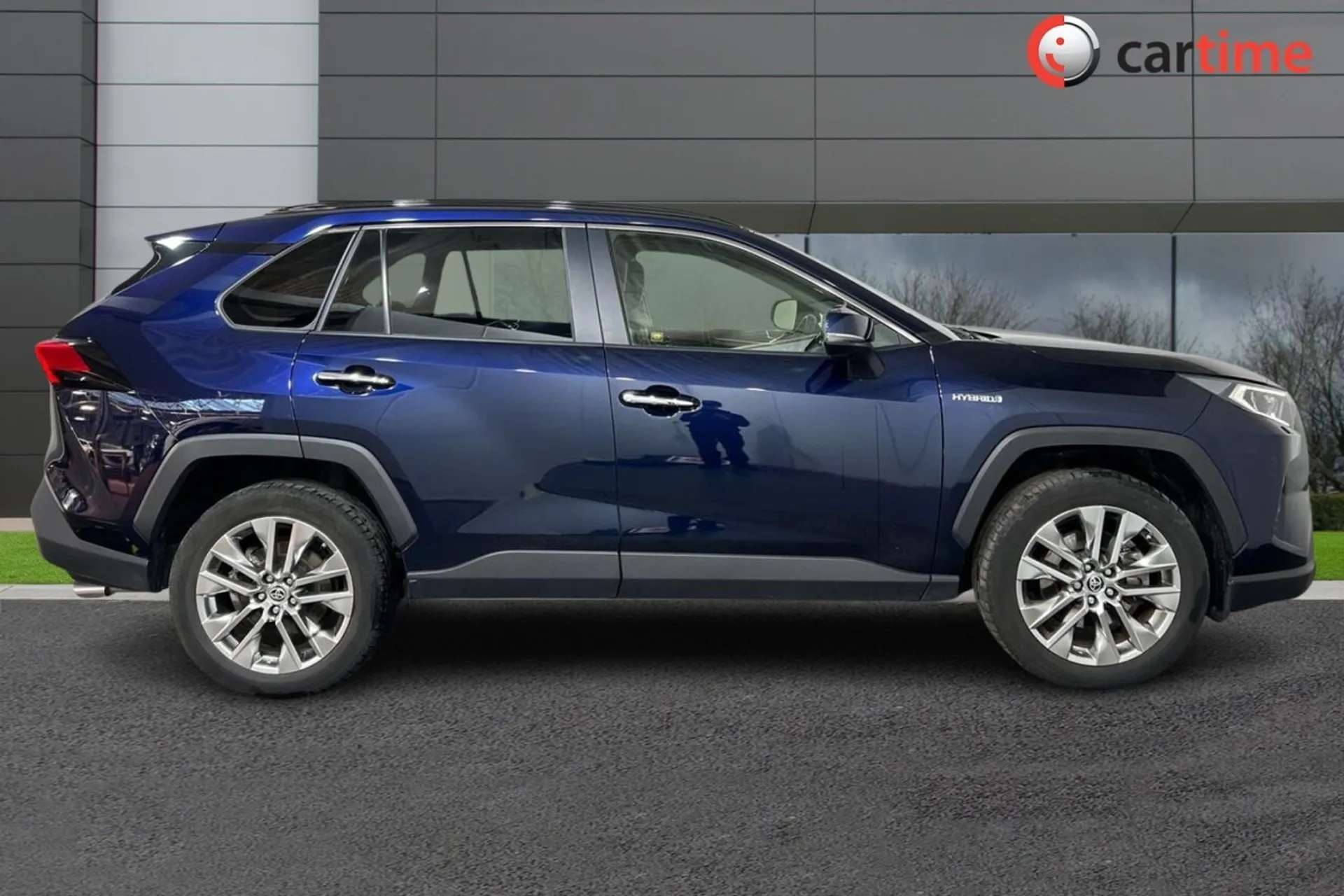 A 2021 TOYOTA RAV4 2.5 VVT-h GPF Excel SUV 5dr Petrol Hybrid CVT Euro 6 (s/s) (218 ps) 8in Touchscreen, Leather Seats, DAB / Bluetooth, Hill Start Assist Control, Revers A 2021 TOYOTA RAV4 2.5 VVT-h GPF Excel SUV 5dr Petrol Hybrid CVT Euro 6 (s/s) (218 ps) 8in Touchscreen, Leather Seats, DAB / Bluetooth, Hill Start Assist Control, Revers
