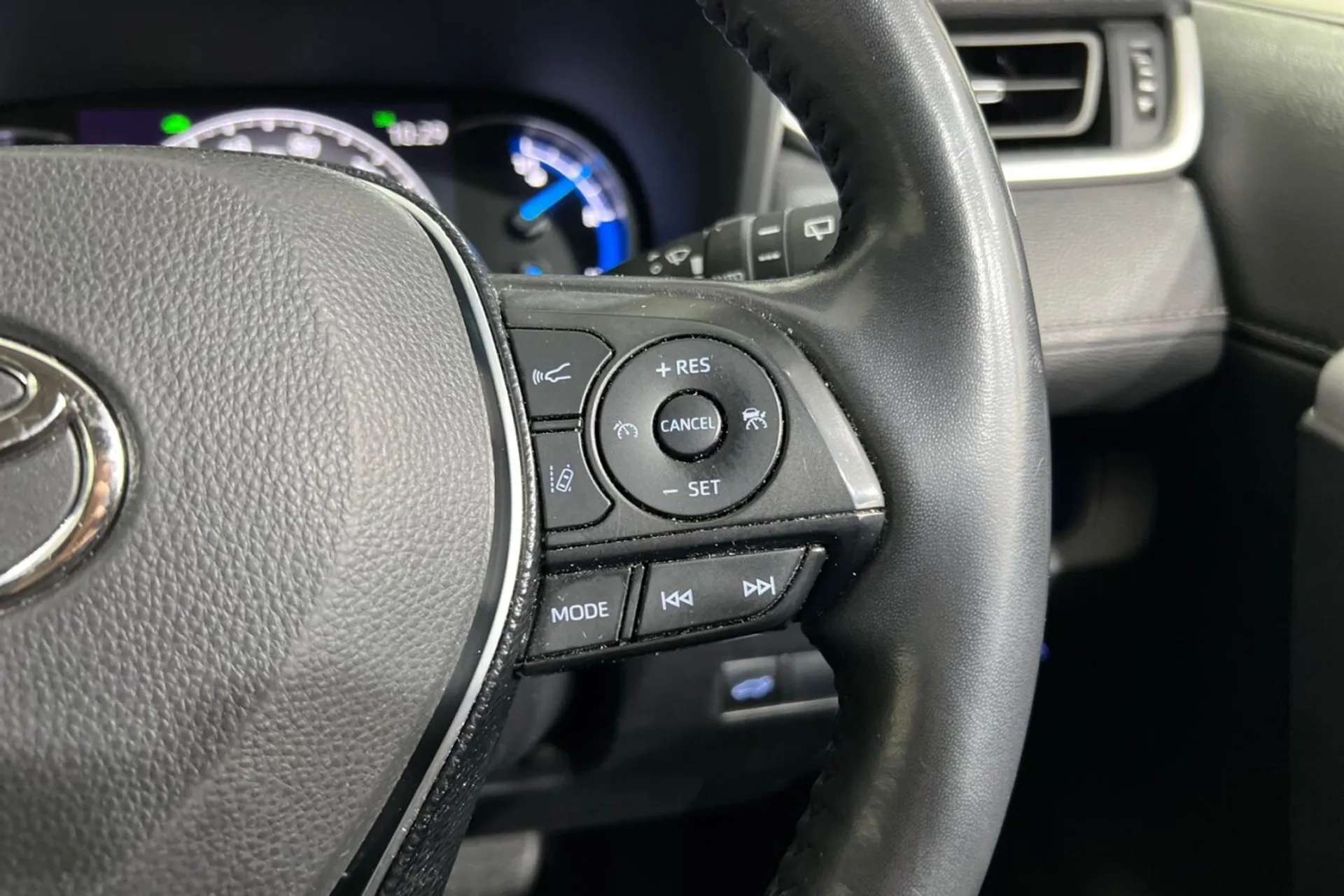 2020 TOYOTA RAV4 2020 TOYOTA RAV4